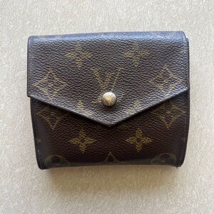 Authentic Vintage Louis Vuitton Monogram Portefeiulle Elise Trifold Wallet
